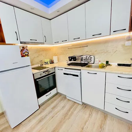 Glarus Apartment *