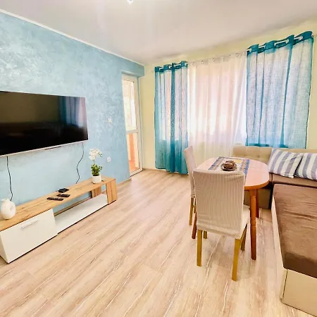Glarus Apartment